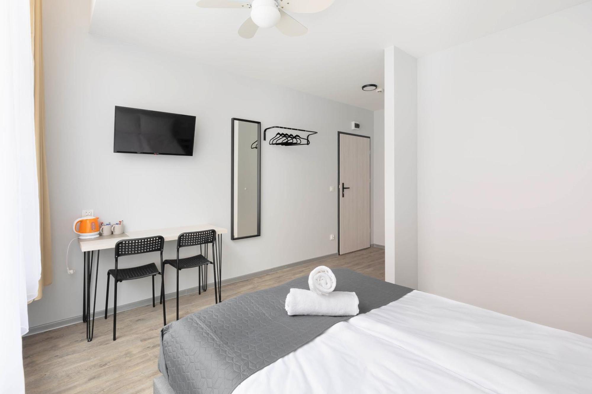 Zefiro Na Gnilnej Homestay *
